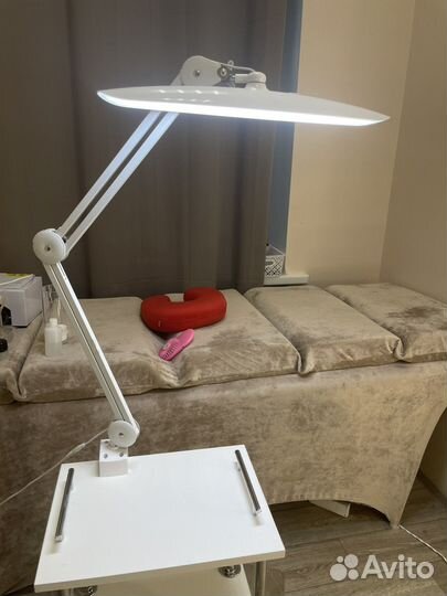 Лампа настольная