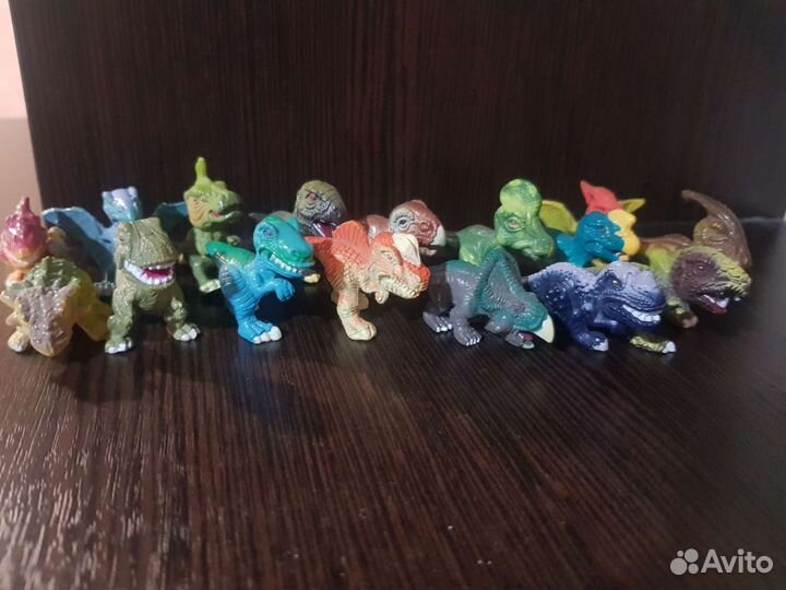 Фигурки динозавров Dinofroz