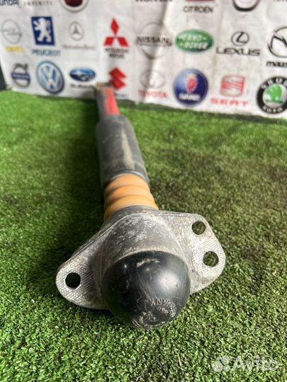 Амортизатор подвески задний левый Skoda Octavia A4