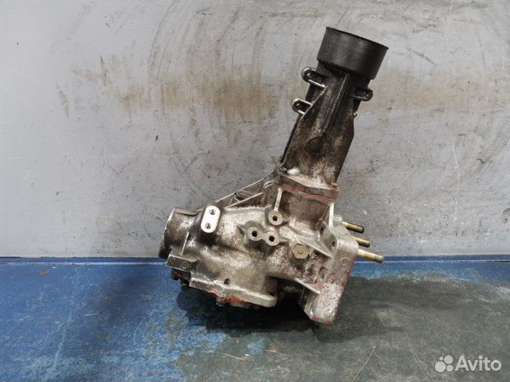 Раздатка Toyota Estima R40