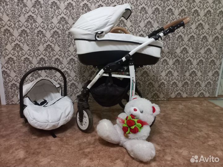 Коляска для новорожденных б/у+ автолюлька
