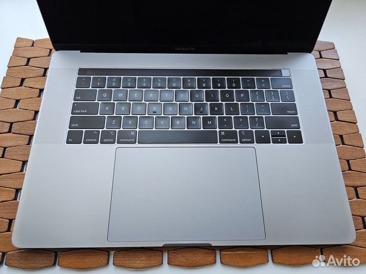 Apple Macbook Pro 15 2018 i7