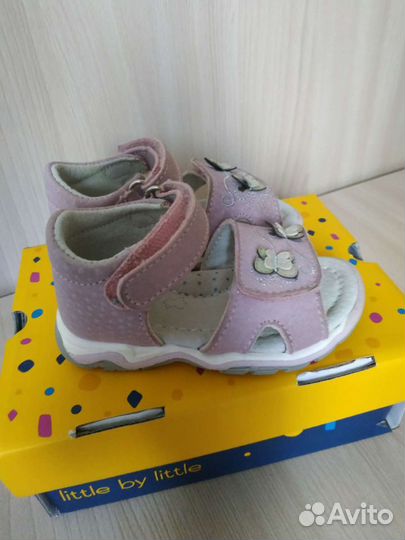 Босоножки для девочки