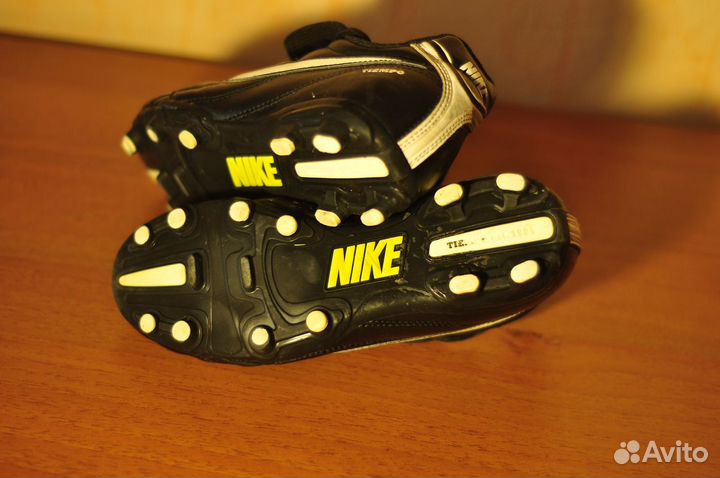 Продам бутсы