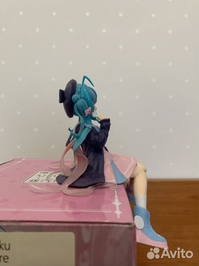 Фигурка аниме хатсуне мику