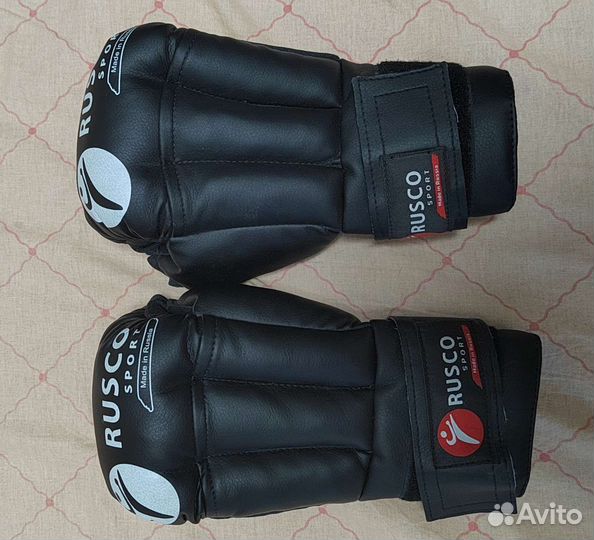 Перчатки для рукопашного боя