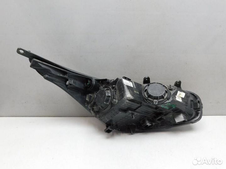 Фара левая Kia Ceed