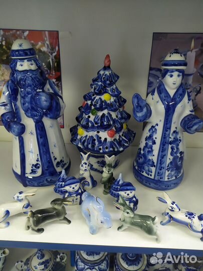 Фарфоровая посуда Гжель для Нового года