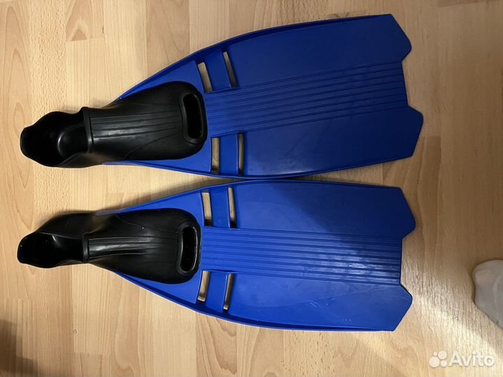 Ласты размер 41/42 (маломерят)