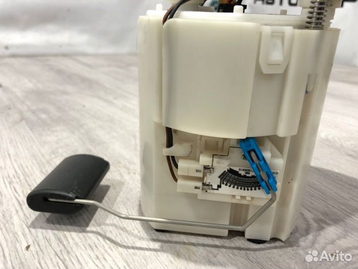 Насос топливный Hyundai Solaris седан G4FA 2014