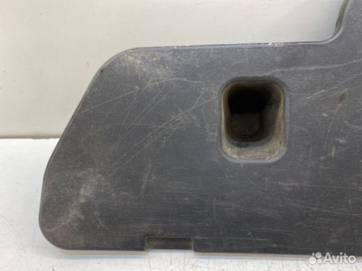 Полка багажника левая Mazda 6 седан GG 2.0 2003