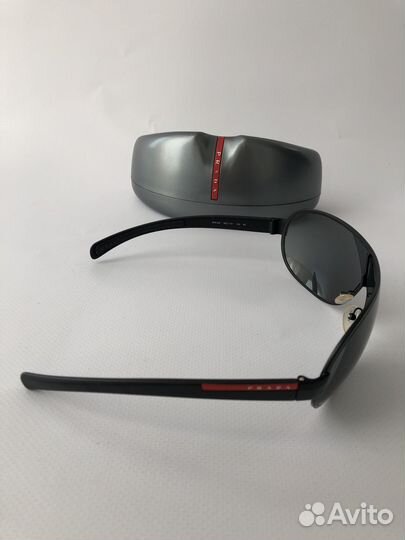 Солнцезащитные очки мужские Prada