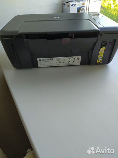 Принтер HP 2050
