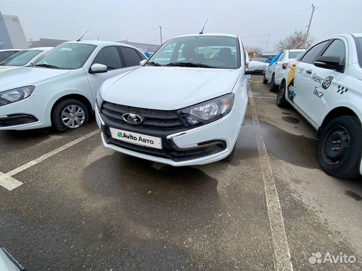 LADA Granta 1.6 МТ, 2023, 33 044 км