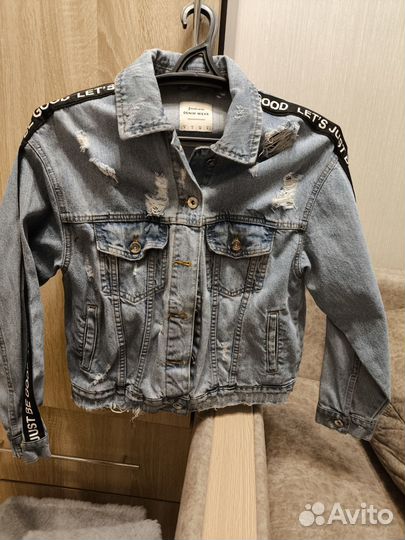 Куртка джинсовая, р-p s