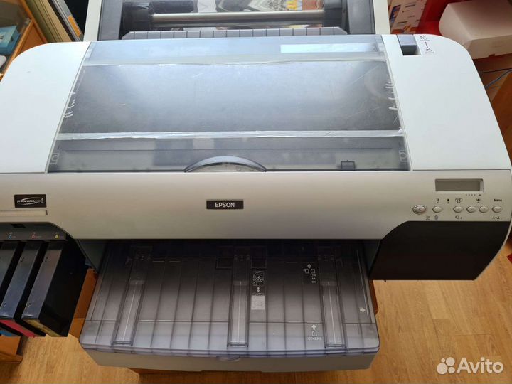 Epson Stylus pro 4400 плоттерный принтер