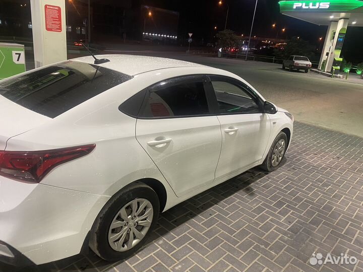 Hyundai Solaris 1.6 AT, 2019, 270 000 км