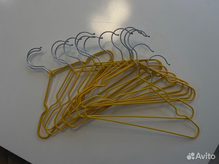 Вешалки плечики детские