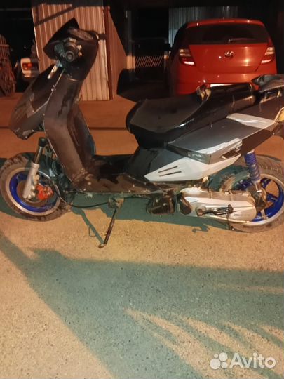 Скутер stels vortex 50