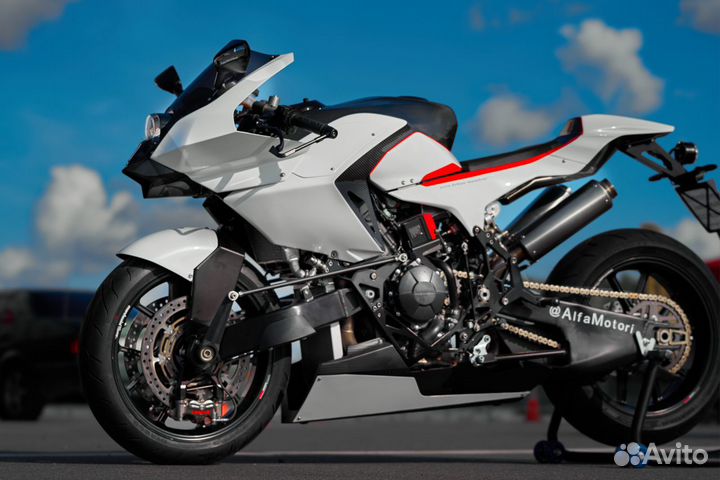 Vyrus 986 m2 мотоцикл