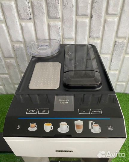 Кофемашина Siemens EQ.500 Integral (TQ507R02)