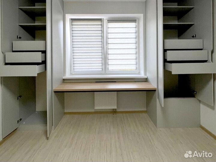 Школьный стол со шкафом в рассрочку