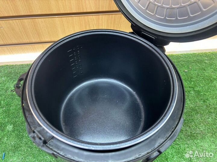 Мультиварка Redmond SkyCooker RMC-M226S