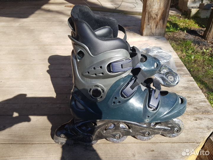 Коньки роликовые