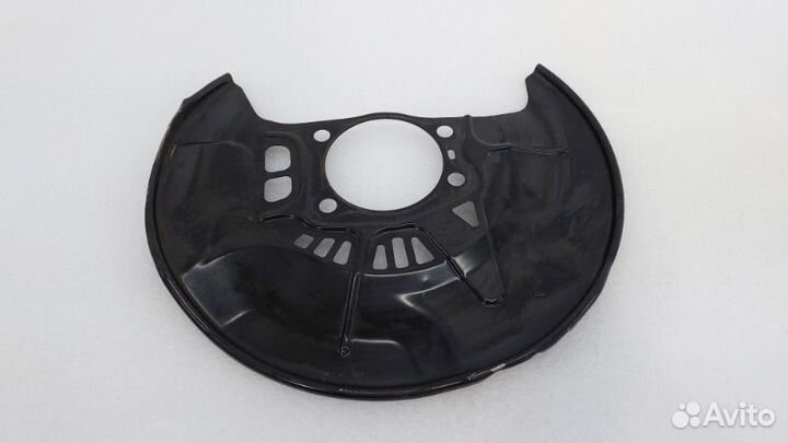 Пыльник тормозного диска передний левый Lexus