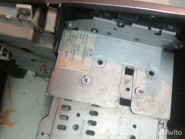 Блок управления магнитолой Mazda 6 GG 2002-2007