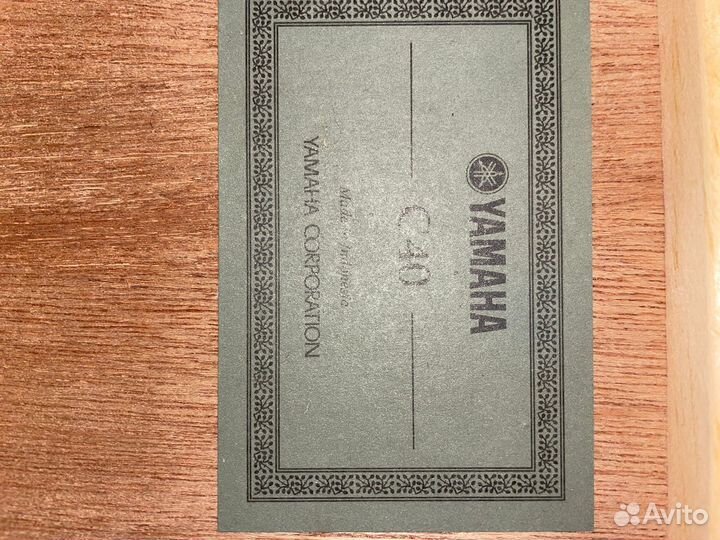 Гитара yamaha c40