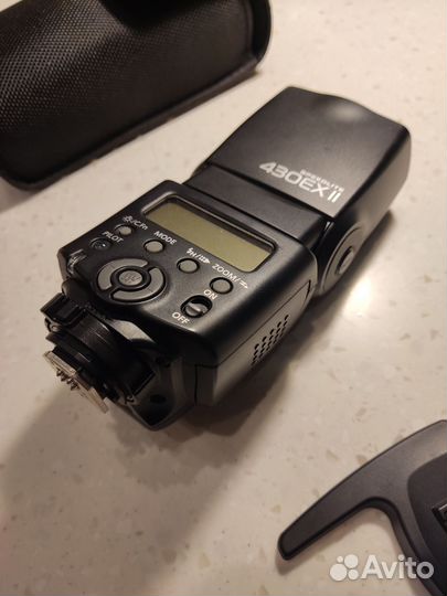 Вспышка Canon 430 ex ii