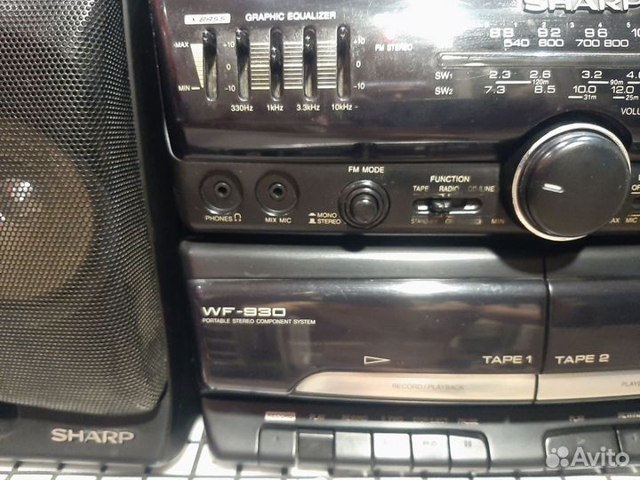 Кассетный магнитофон sharp