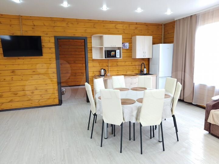 Дом 171 м² на участке 12,5 сот.