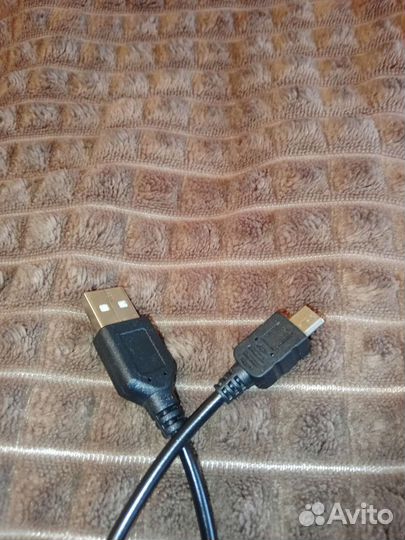 Кабеля для зарядки телефона