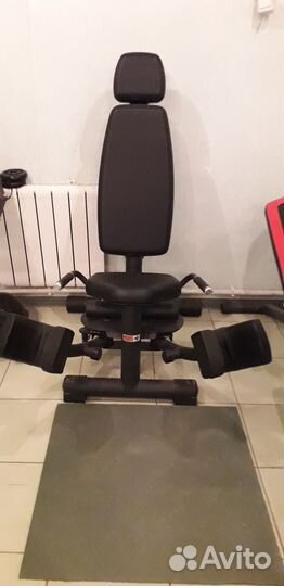 Тренажер сведение разведение ног RL810