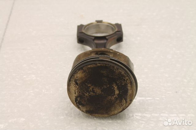 Поршень Jaguar S-Type 1999-2008 3.0 JV6 бензин