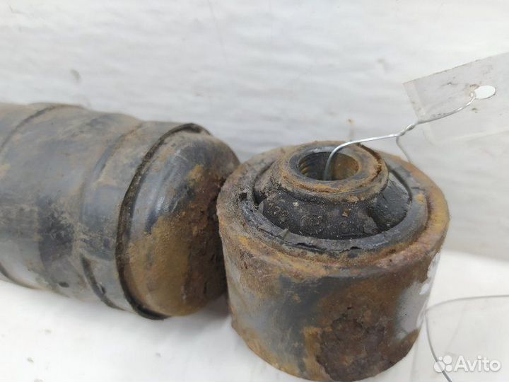 Амортизатор задний