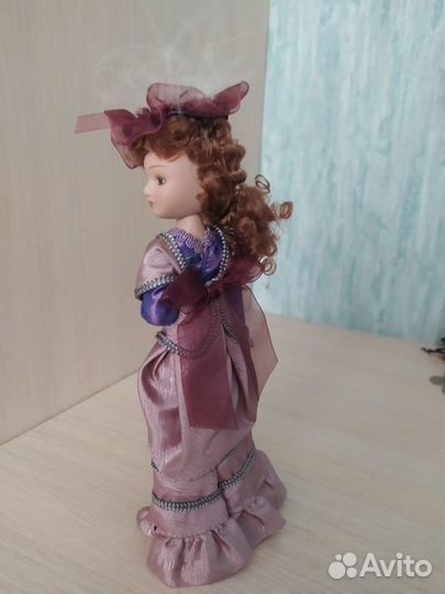 Кукла фарфоровая коллекционная