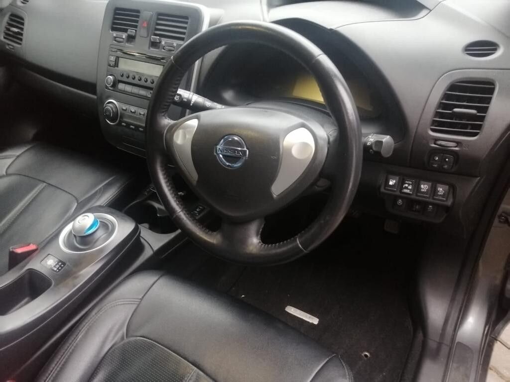 Nissan Leaf: фото владельца