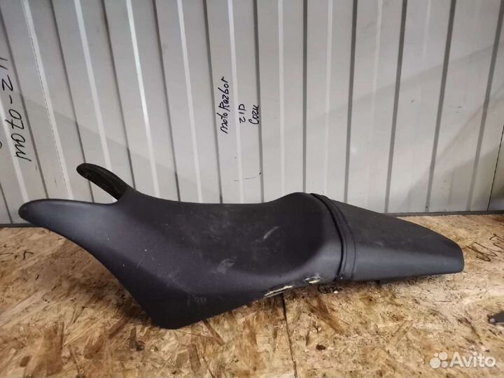 Honda cb600 07-13 седло водительское седенье