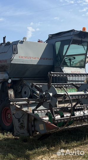 Комбайн Нива-Сельхозтехника СКА-5, 2009