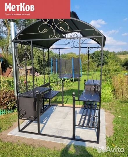 Мангал с печью под казан и крышей