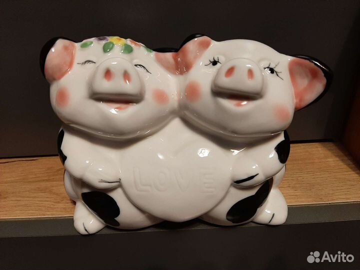 Копилка для денег две свинки фарфор