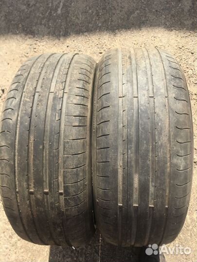 Sava Intensa UHP 2 215/55 R17