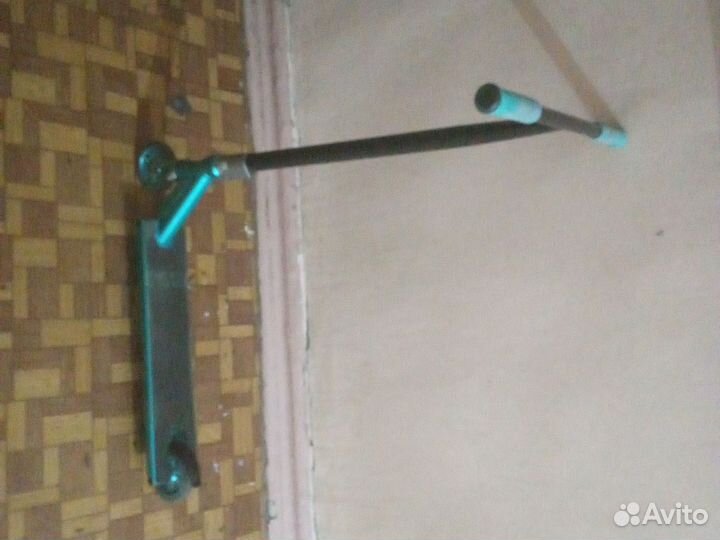Продам трюковой самокат 