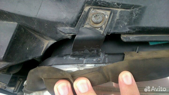 Ремонт креплений фар, сварка пластика, бампера