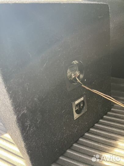 Сабвуфер alpine