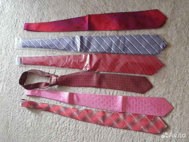 Галстуки мужские и галстуки новогодние