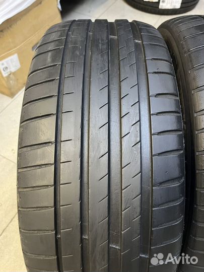 Michelin Pilot Sport 4 S Acoustic 235/45 R18